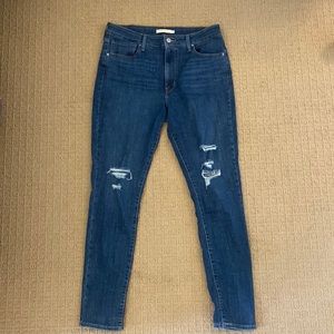 Levi 721 High Rise Skinny Jean